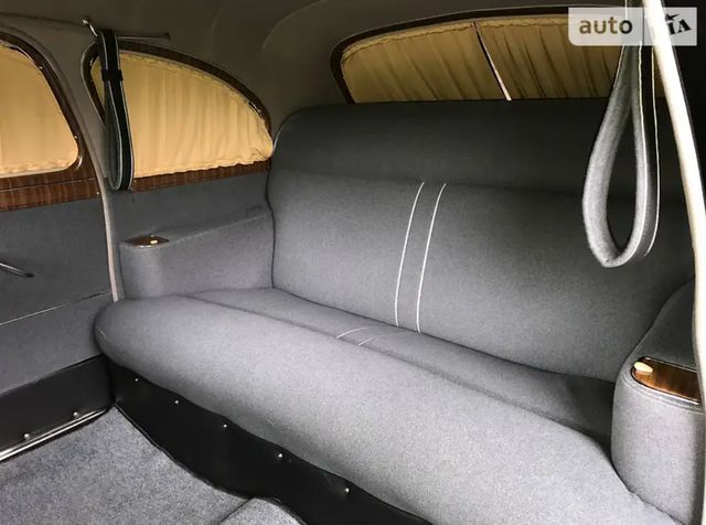 У Києві продають легендарну Волгу 1955 року за 100 тисяч доларів: стан авто вражає - фото 459416