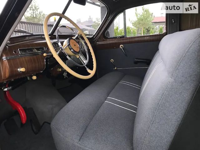 У Києві продають легендарну Волгу 1955 року за 100 тисяч доларів: стан авто вражає - фото 459420