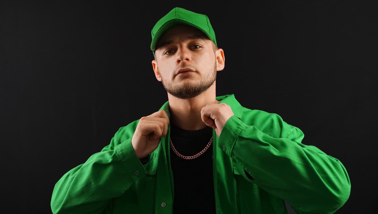 Поворот: слухайте пісню молодого українського репера Романа Рамуса