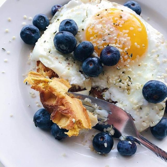 Ідеальний сніданок для тих, хто на дієті - фото 459883