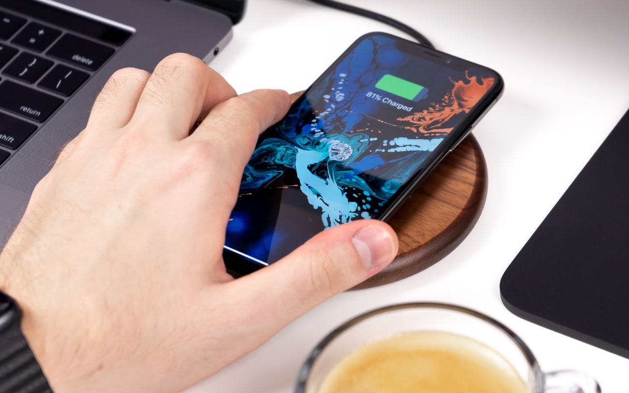 Ці додатки найшвидше розряджають смартфони - фото 1