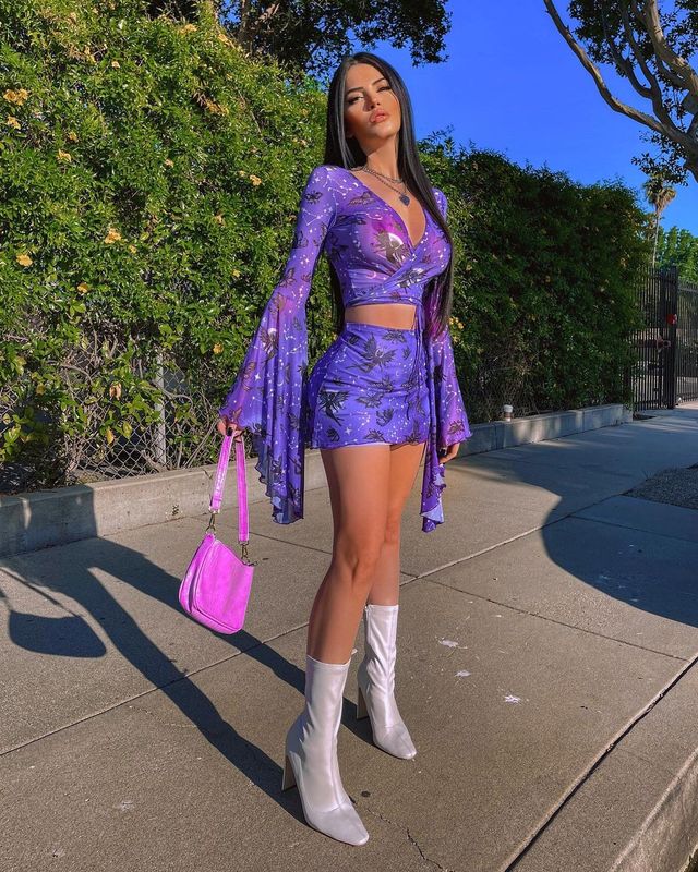 Ця сексуальна модель вражає схожістю з Меган Фокс (18+) - фото 460144