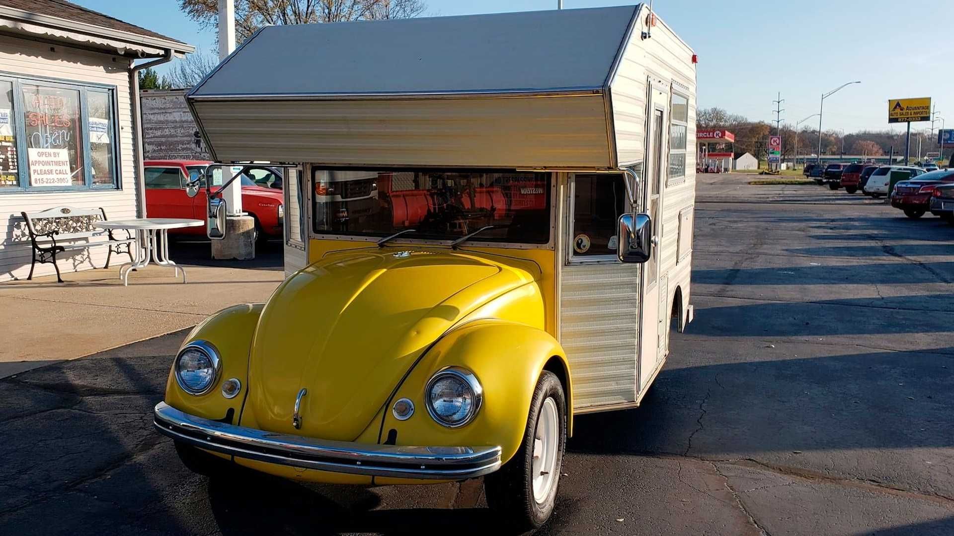 Volkswagen Beetle 70-х років перетворили в атмосферний дім на колесах - фото 460194