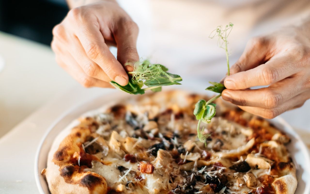 Рецепт корисної піци з цвітної капусти - фото 1