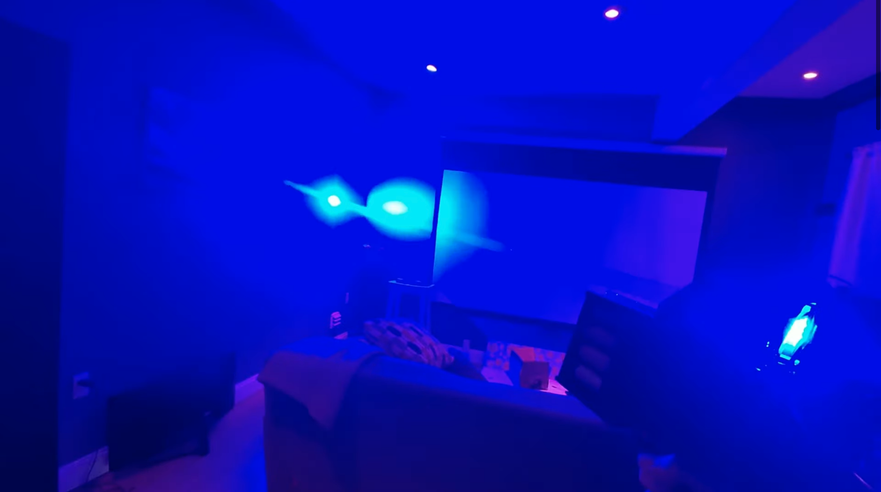 Ентузіасти створили на 3D-принтері лазерний пістолет, який може плавити метал: відео