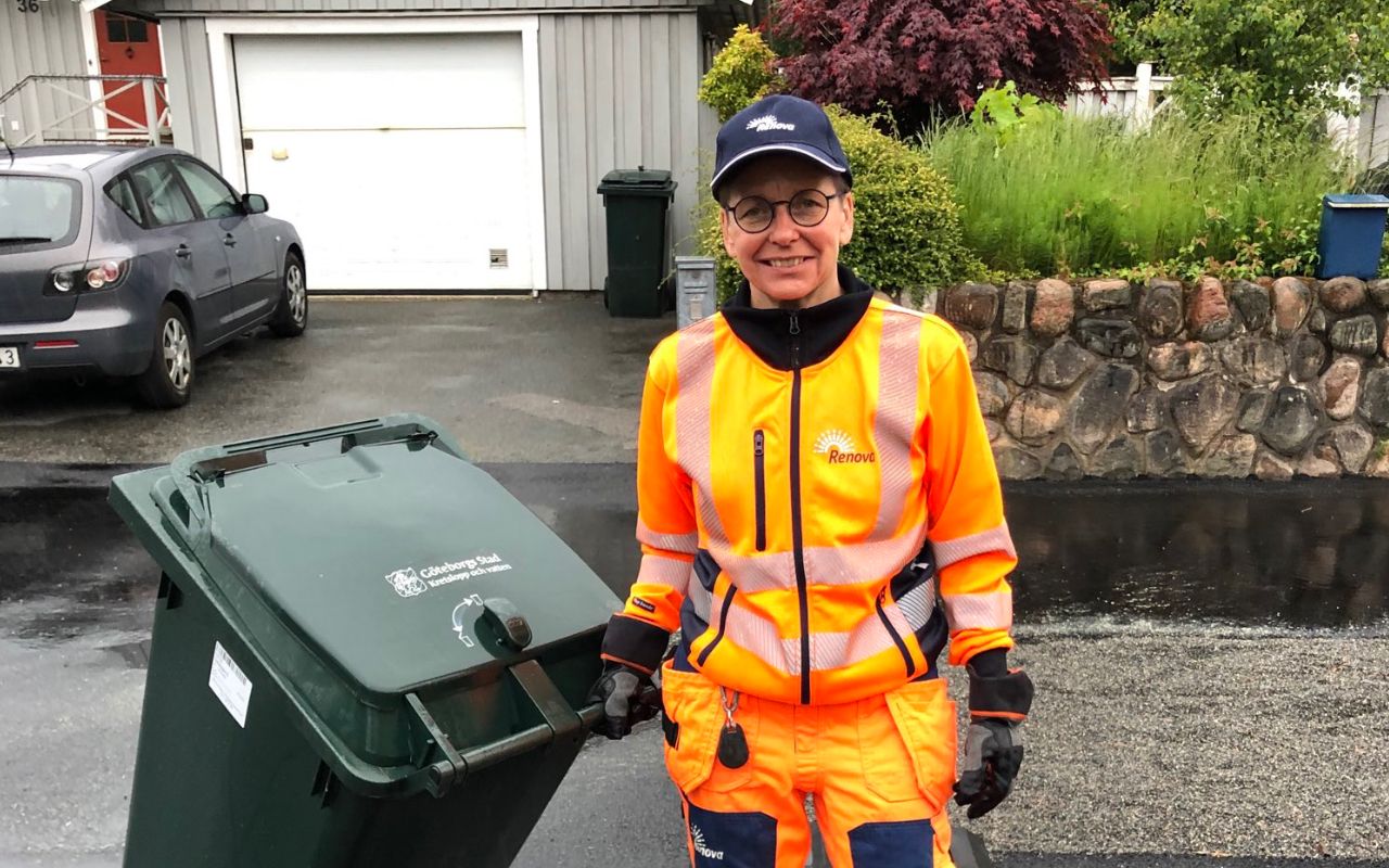 Мер Гетеборга покинула політику: тепер вона працює водійкою сміттєвоза
