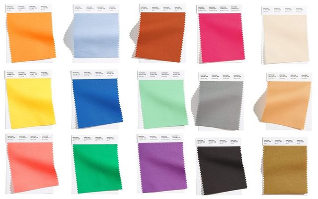 Яскраві трендові образи цього літа: від мінімалізму до бохо-спідниць - фото 460958