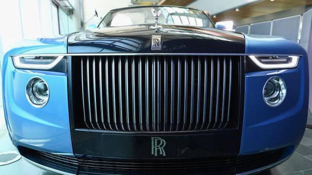 У Rolls-Royce представили найамбітніший автомобіль, який коли-небудь створювали - фото 461172
