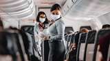 Як безпечно подорожувати літаком під час пандемії COVID-19: 5 дієвих порад