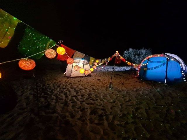 Дмитро Комаров показав атмосферні знімки з дружиною на українських Мальдівах - фото 461401