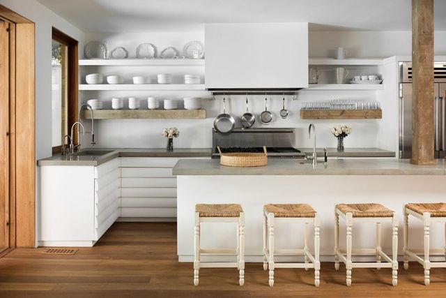 Памела Андерсон продає розкішний особняк з приватним пляжем на березі океану: фото - фото 461658