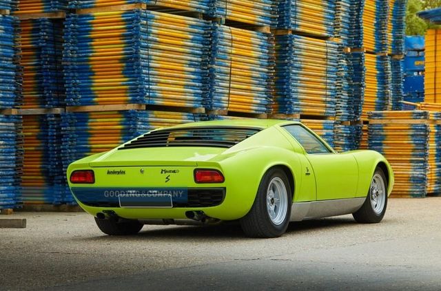 1 з 338 екземплярів Lamborghini Miura пустять з молотка за шалені гроші - фото 461759