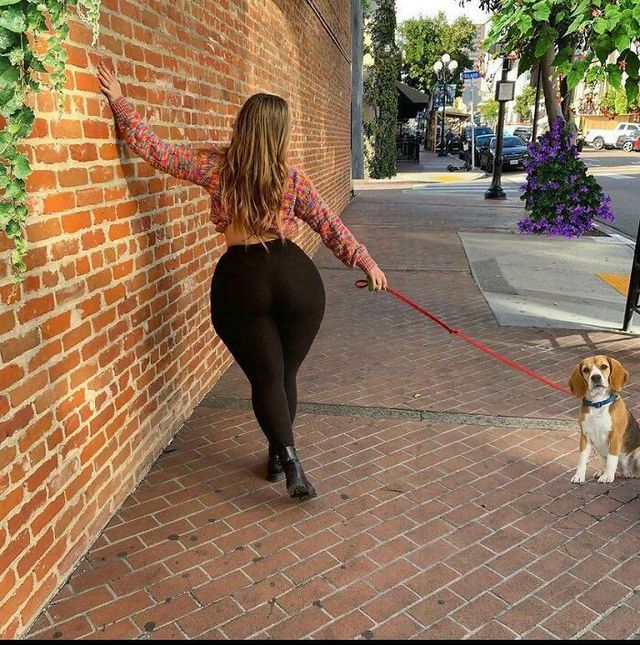 Забагато фотошопу: фото надто ідеальних людей, які шокують - фото 461885