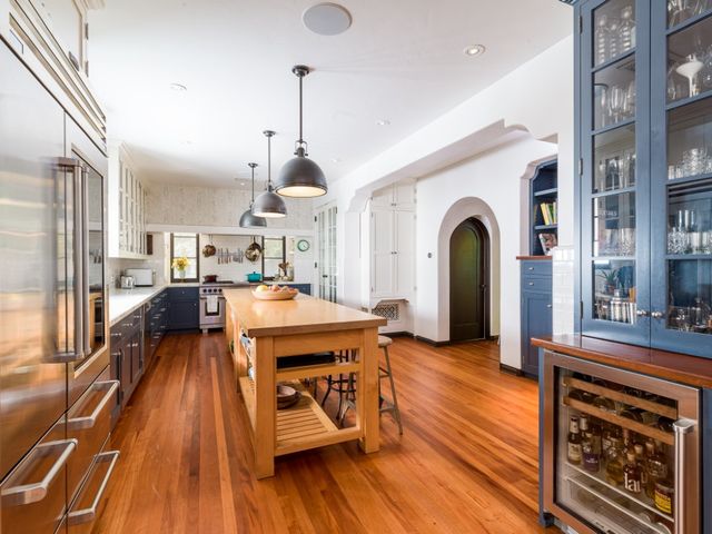 Леонардо Ді Капріо подарував мамі особняк за 7 мільйонів доларів: фото зсередини - фото 461930