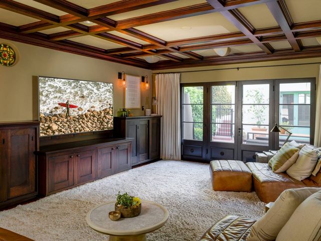 Леонардо Ді Капріо подарував мамі особняк за 7 мільйонів доларів: фото зсередини - фото 461933