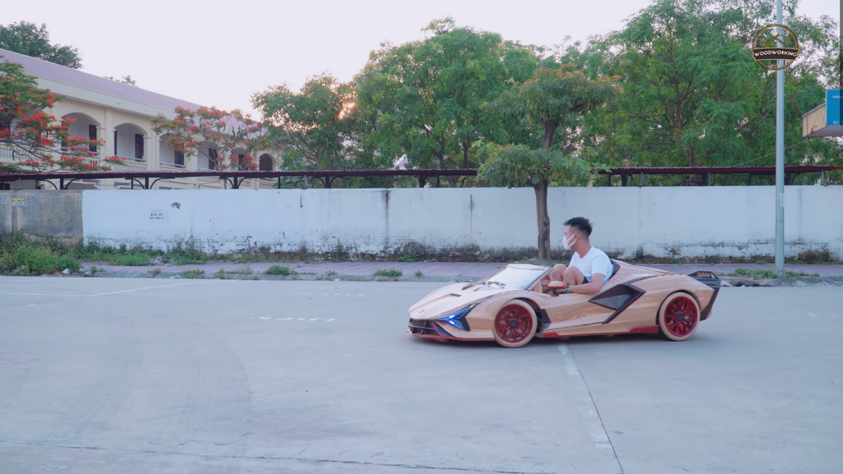 Блогер зробив дерев'яний Lamborghini для свого сина - фото 1