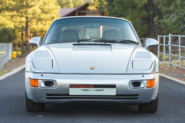 Рідкісний Porsche 911 пустять з молотка: за цю суму можна купити 3 нові такі автомобілі - фото 462684