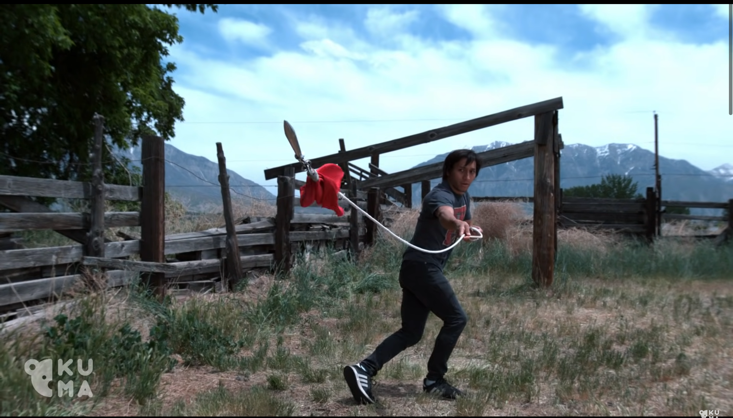 Каскадер показав трюки з гарпуном у стилі Mortal Kombat: круте відео