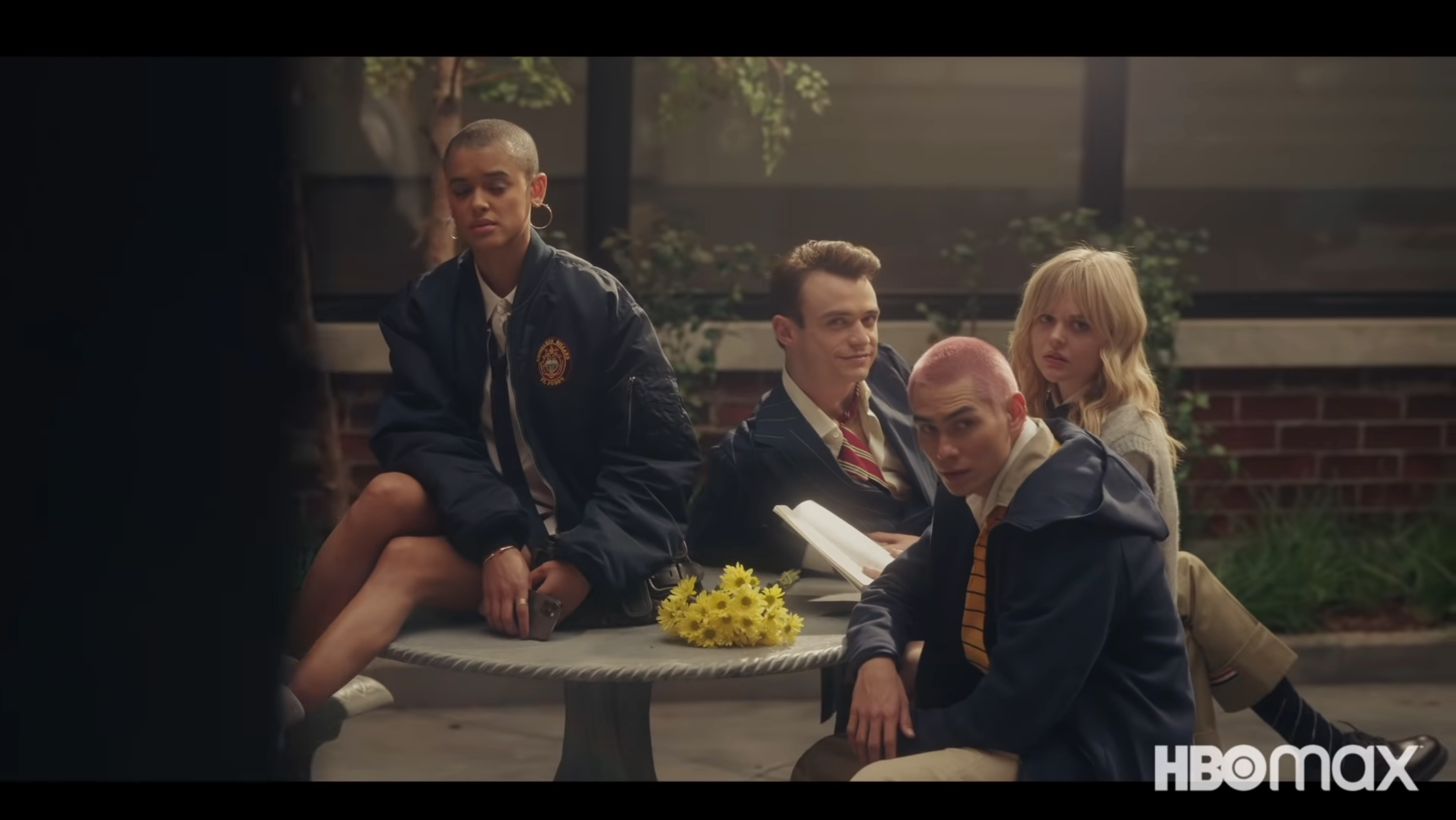 Дивіться трейлер продовження серіалу Пліткарка - фото 1