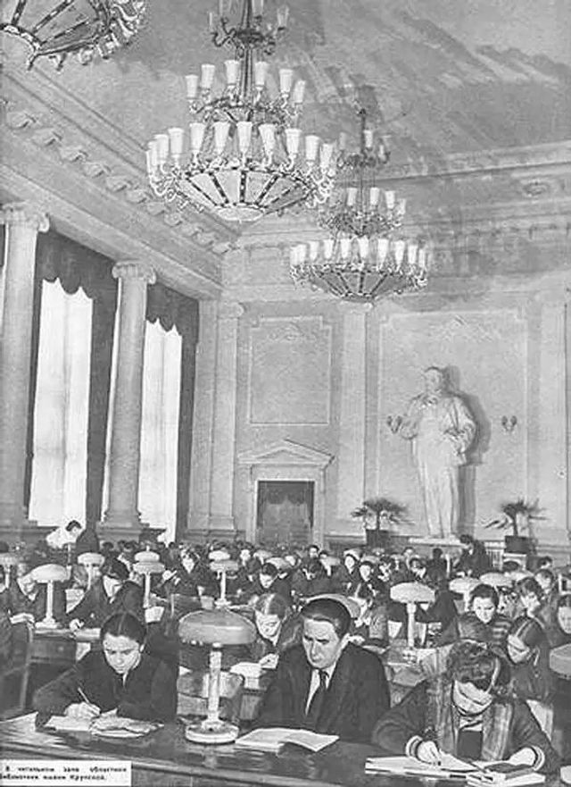 Як виглядав Донецьк у 60‑х роках: фотопортрет індустріальної перлини України - фото 463043