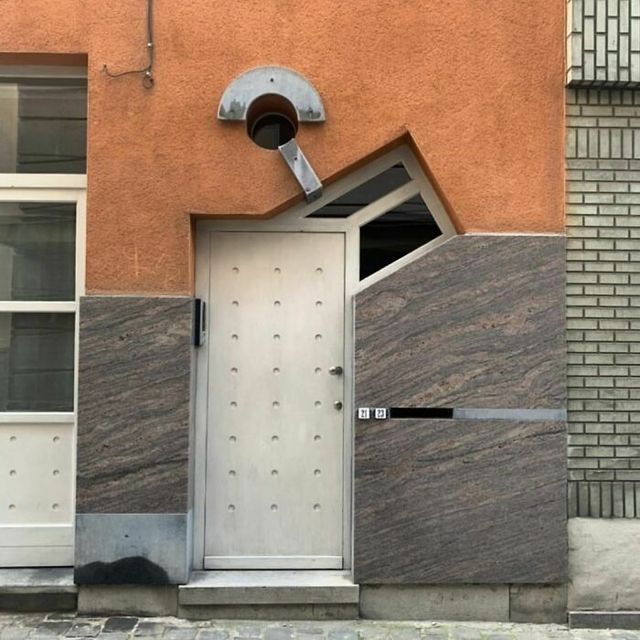 Настільки погано, що аж добре: дивні будинки у Бельгії, які змушують затримати погляд - фото 463455