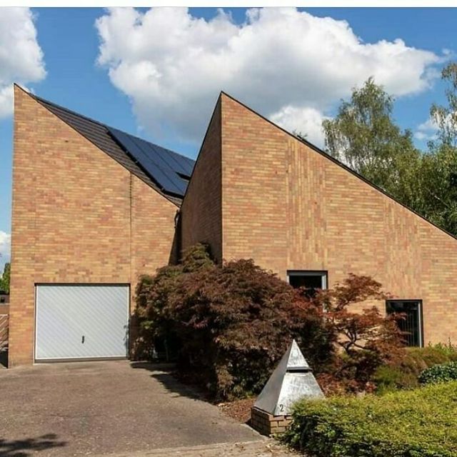 Настільки погано, що аж добре: дивні будинки у Бельгії, які змушують затримати погляд - фото 463469