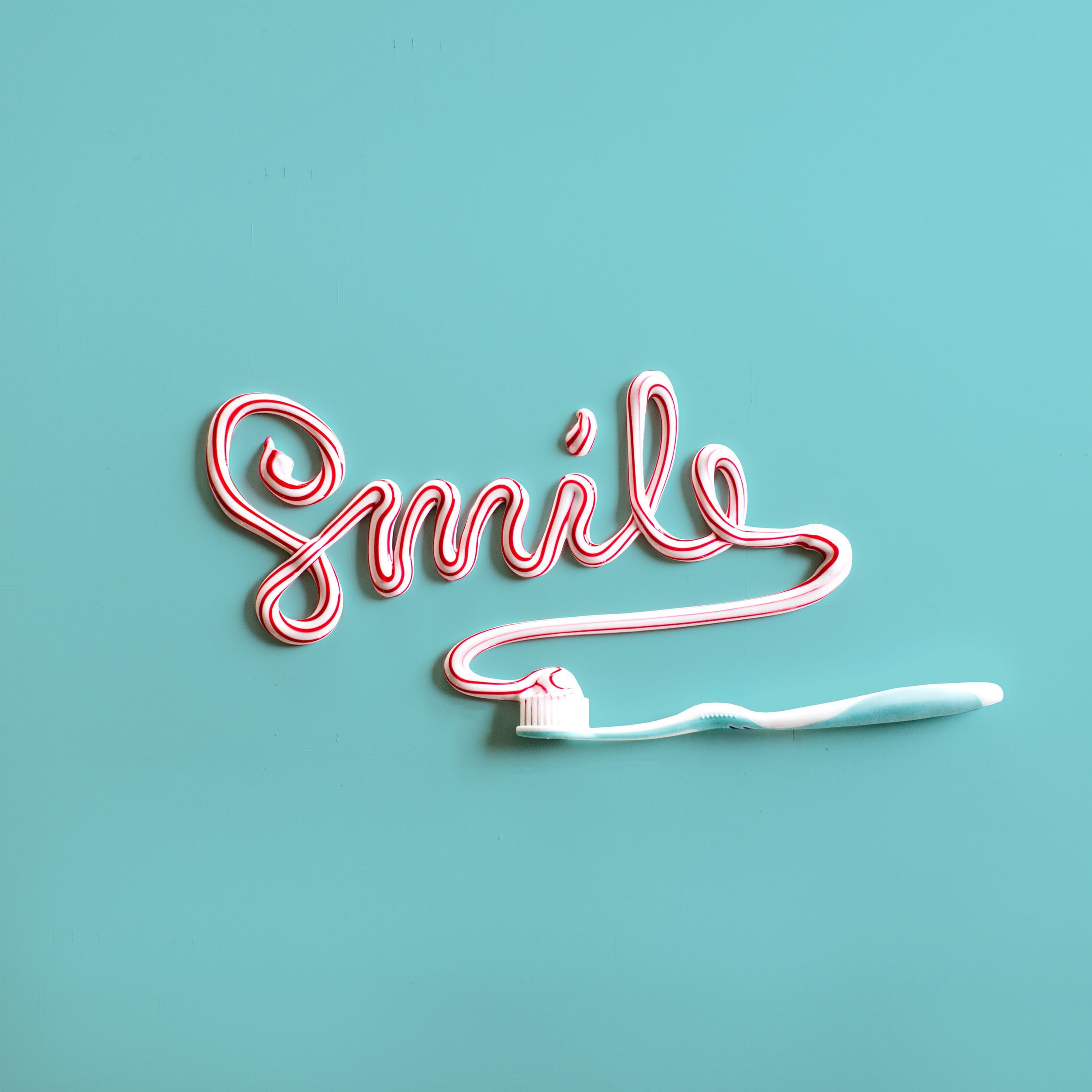 Що бісить стоматолога: від запаху часнику до відбілювання зубів шкіркою від банана