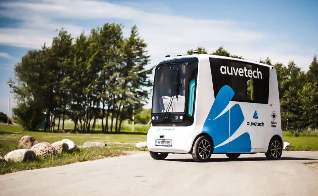 В Естонії запустять перші в світі безпілотні водневі мікроавтобуси