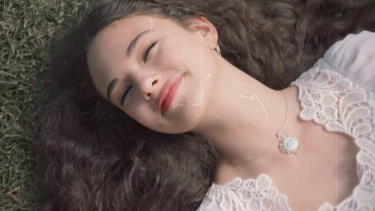 Дева Кассель - фото 1