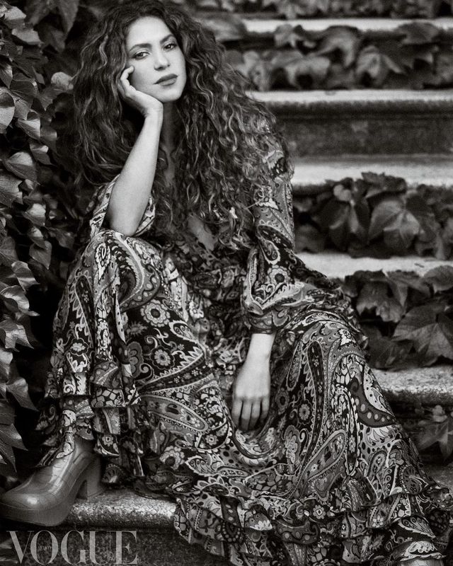 Шакіра знялася в новій ефектній фотосесії для мексиканського Vogue - фото 464460