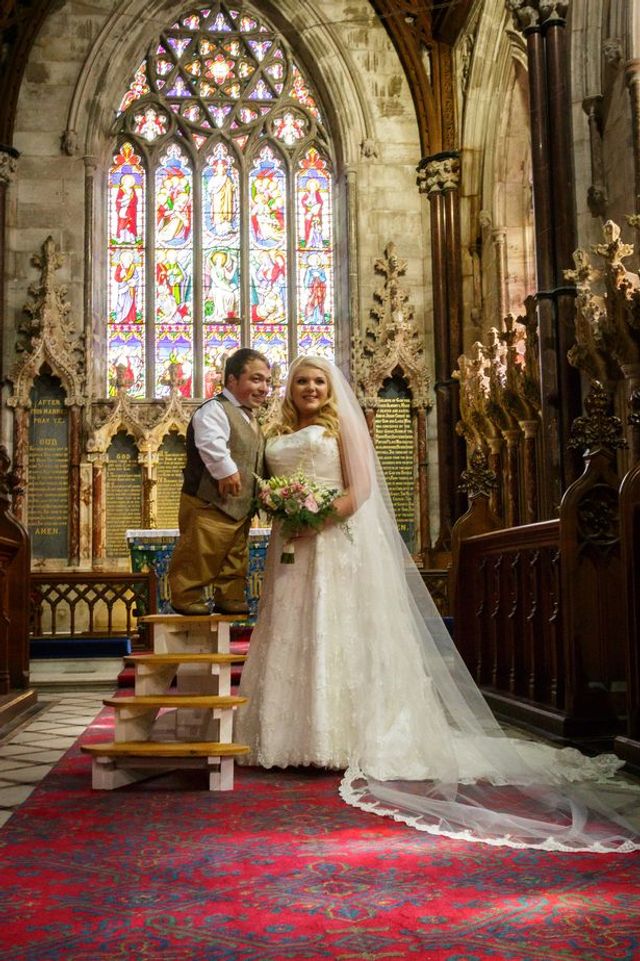 Подружжя потрапило у Книгу рекордів Гіннеса через велику різницю у зрості: фото - фото 464615