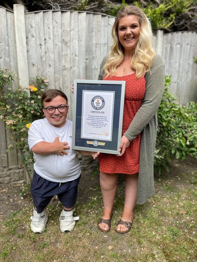 Подружжя потрапило у Книгу рекордів Гіннеса через велику різницю у зрості: фото - фото 464616