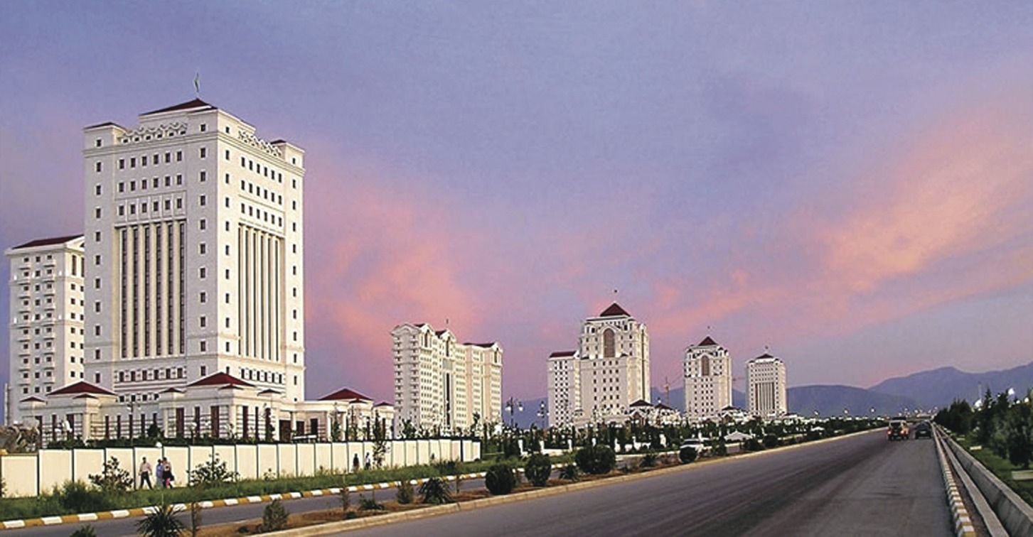 Названо найдорожче місто у світі для іноземців: і це не Гонконг