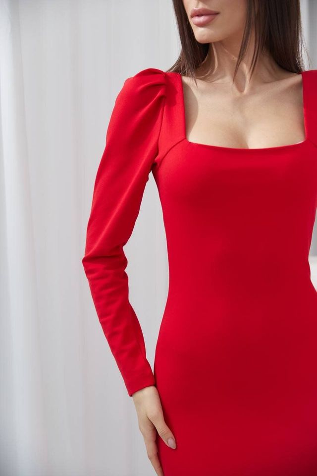 Які тканини носити, а від яких краще відмовитися у спеку - фото 464723