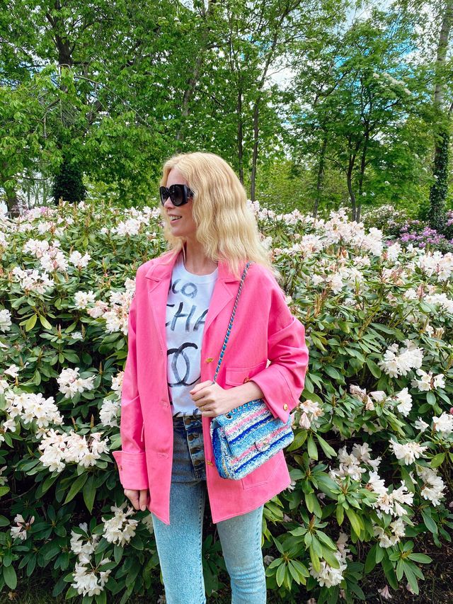 50-річна Клаудія Шиффер знялася для Chanel у витончених образах - фото 465026