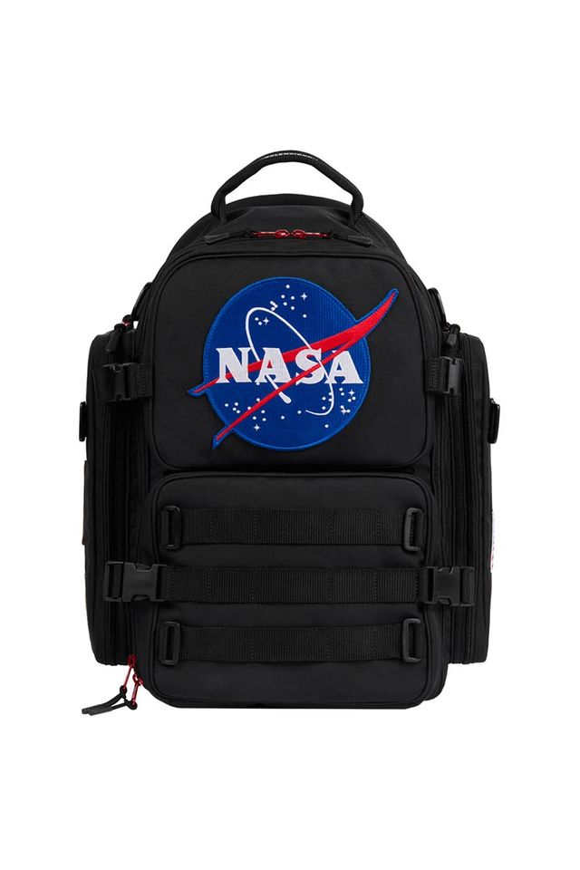Справжній космічний одяг: Balenciaga та NASA випустили капсульну колекцію - фото 465082