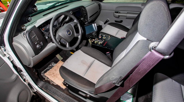 Chevrolet Silverado перетворили на 6-колісного монстра: вражаючі фото - фото 465204