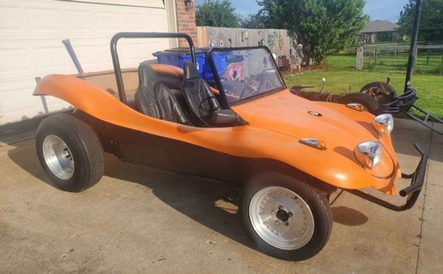 У сараї знайшли невелику колекцію покинутих класичних пляжних багі - фото 465573