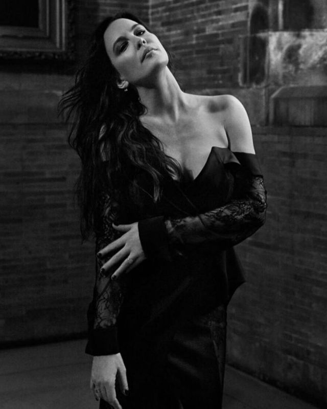 Найгарячіші образи Лів Тайлер за всю кар'єру: добірка фото іменинниці (18+) - фото 465826