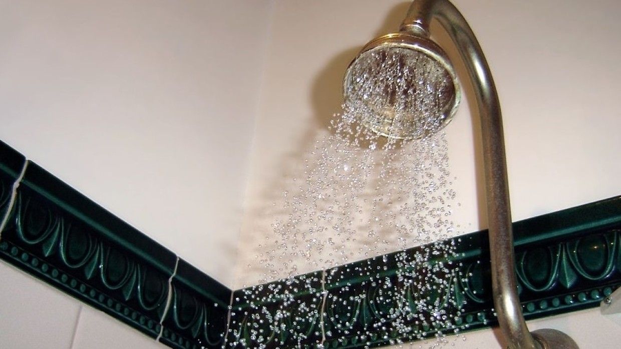 Дві вагомі причини почати ранок з прохолодного душу