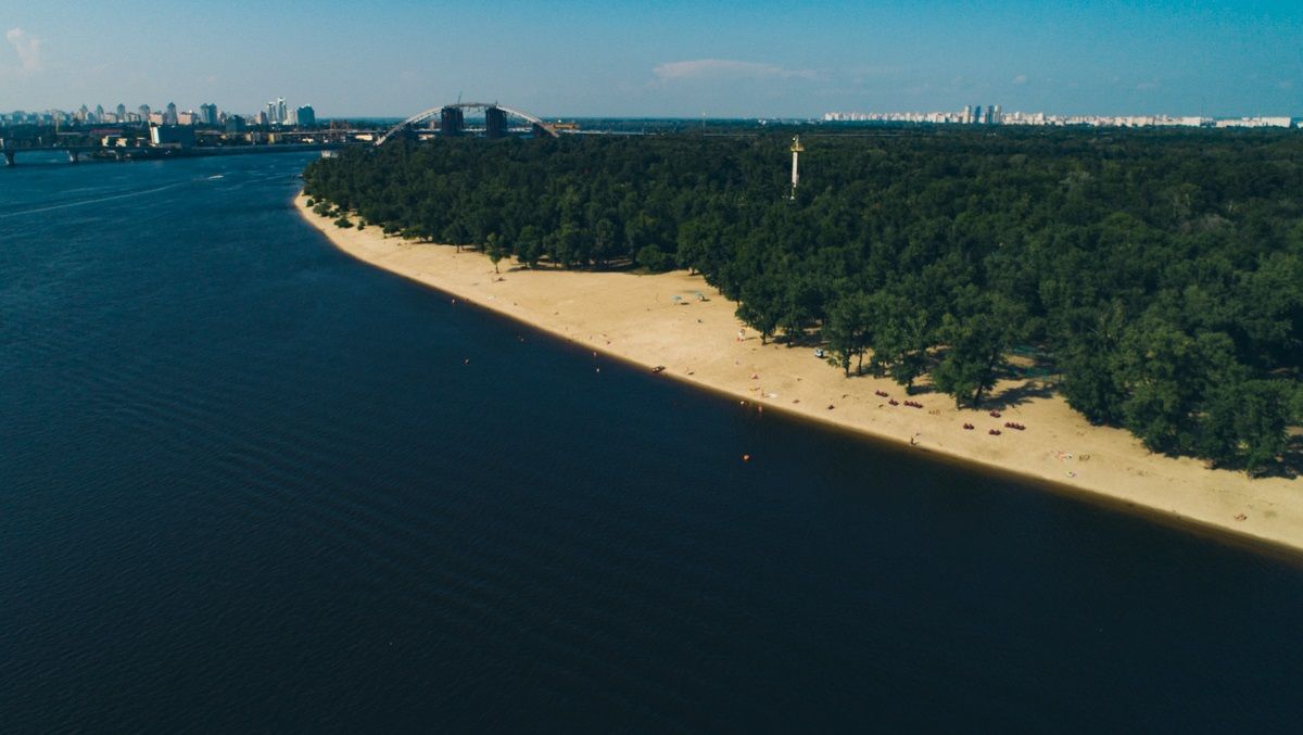 У мережі показали, як виглядав Труханів острів у Києві понад 60 років тому: архівне фото