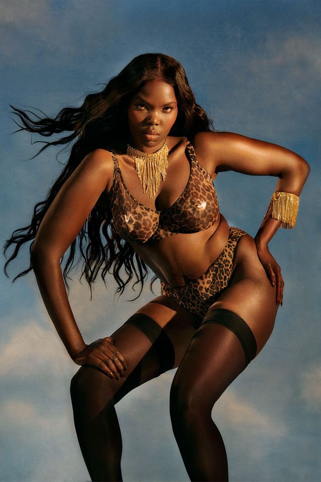 Моделі знялися на фоні небес у новій еротичній зйомці для Agent Provocateur (18+) - фото 468088