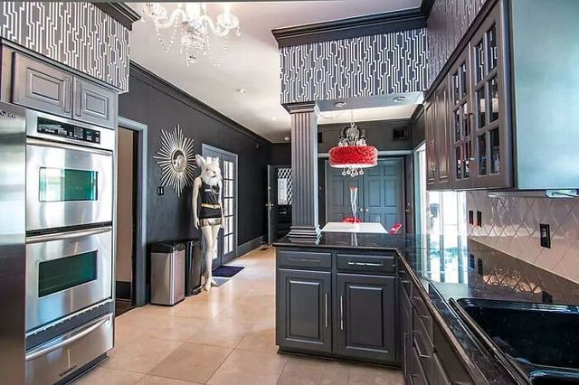 Tiffany Parsley - фото 468423