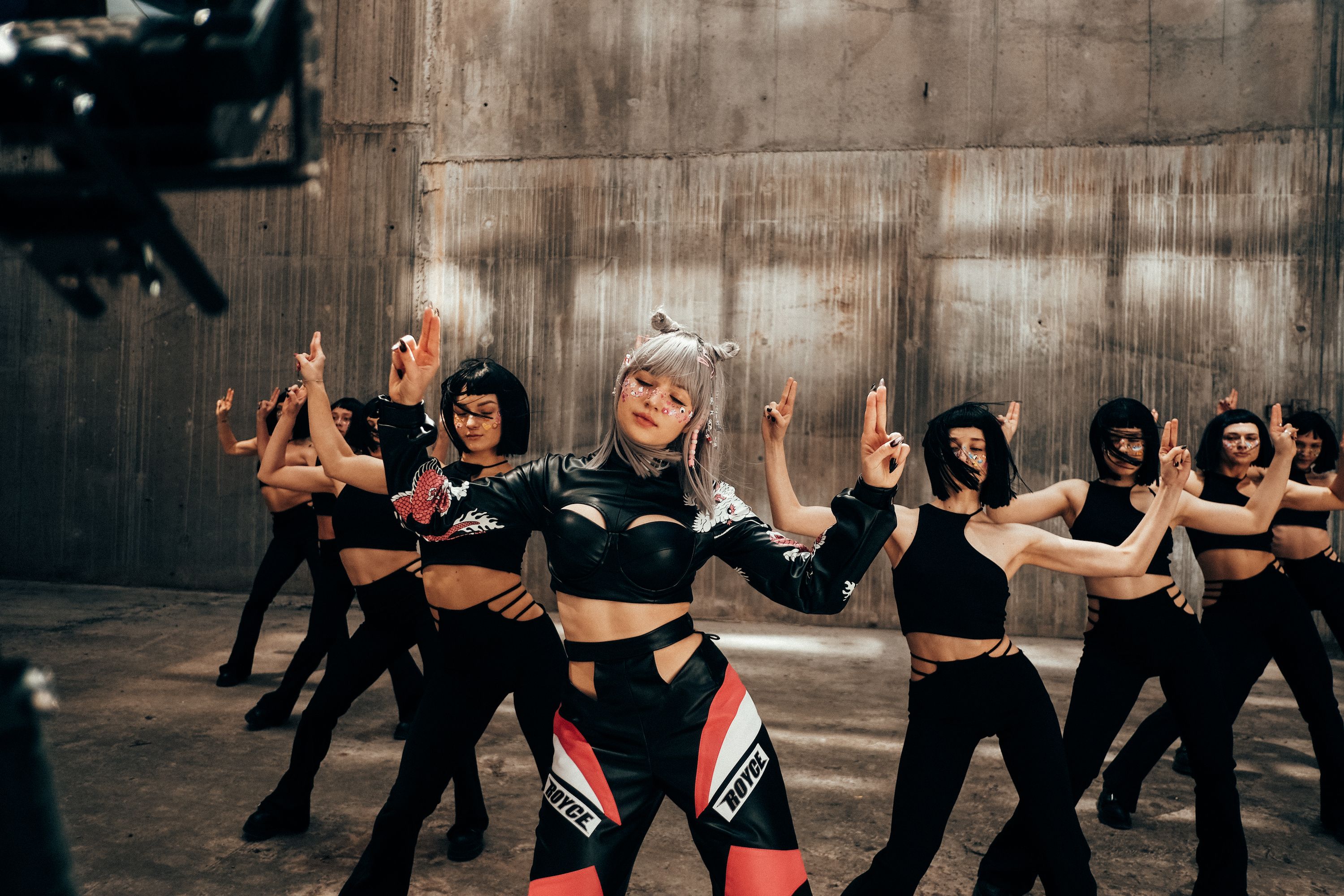 Uliana Royce представила кліп на пісню Sayounara - фото 1