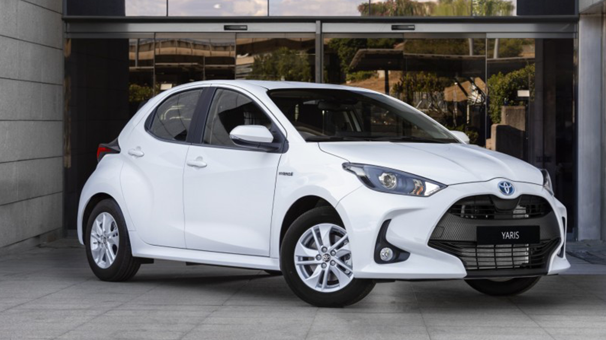 Toyota Yaris стала вантажівкою - фото 1