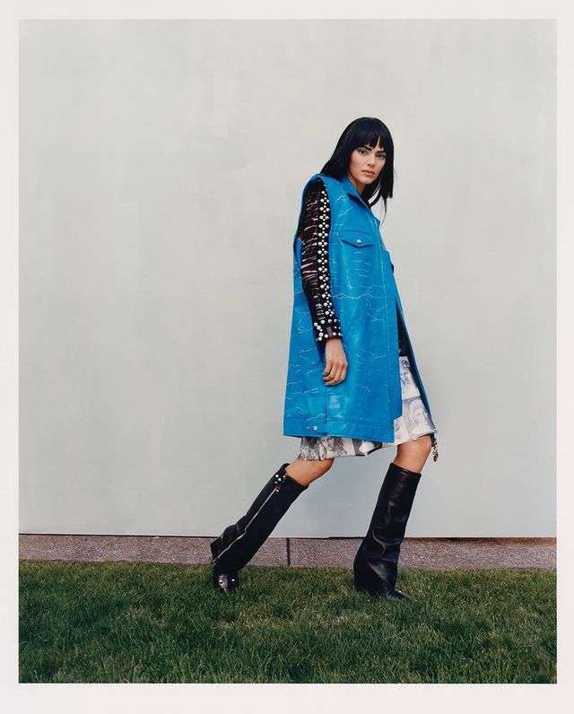 Розкішна Кендалл Дженнер знялася для іспанського глянцю і вразила ефектними образами - фото 469440