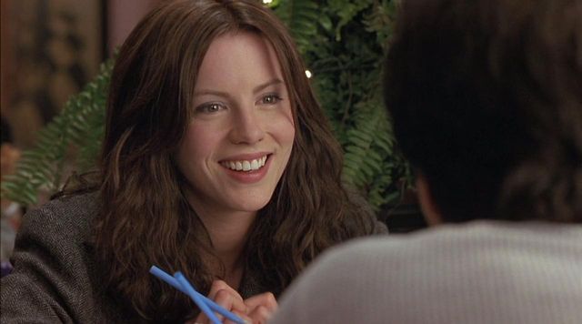 Найгарячіші образи Кейт Бекінсейл за всю кар'єру: добірка фото іменинниці (18+) - фото 469838