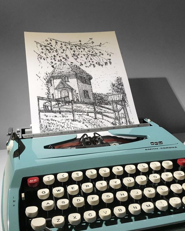 Британець малює неймовірні картини на старій друкарській машинці: вражаюча фотодобірка - фото 469892