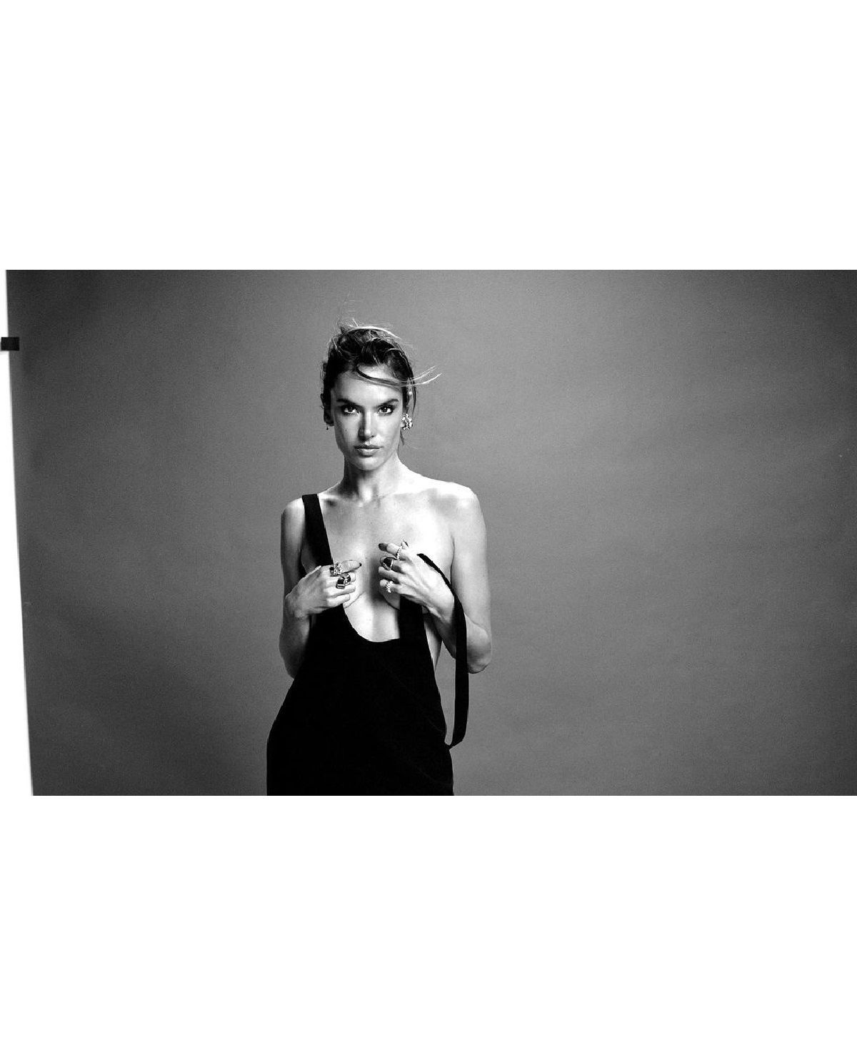 Алессандра Амброзіо для Vogue - фото 1