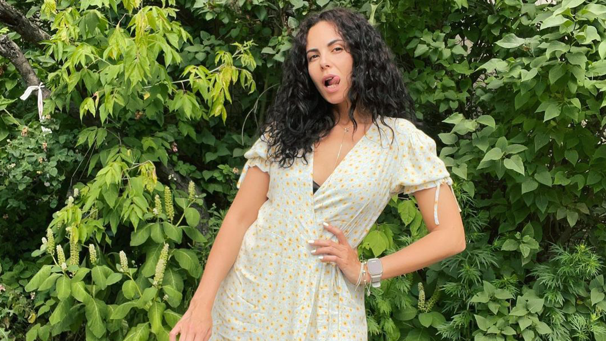 Сексуальна Настя Каменських похизувалася ідеальною фігурою у пікантному купальнику